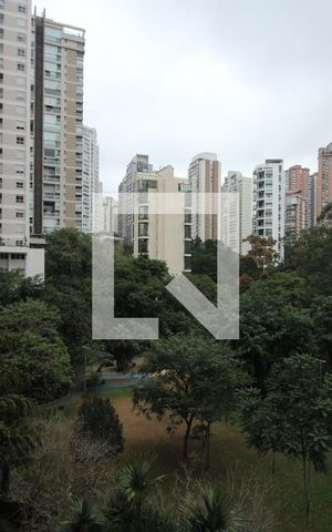 Apartamento para alugar com 279m², 4 quartos e 4 vagasQuarto 2 vista