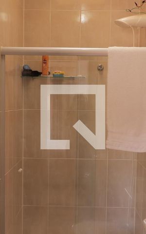Casa de condomínio à venda com 75m², 2 quartos e 1 vagaBanheiro da Suíte 2