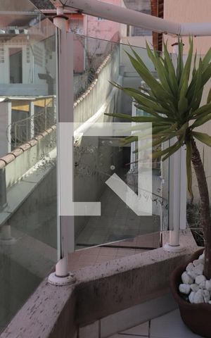 Casa de condomínio à venda com 75m², 2 quartos e 1 vagaSacada