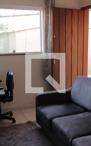 Casa de condomínio à venda com 75m², 2 quartos e 1 vagaSala