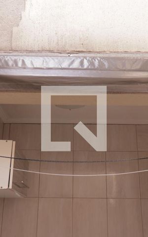 Casa de condomínio à venda com 75m², 2 quartos e 1 vagaÁrea de Serviço