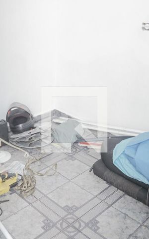 Casa de condomínio à venda com 100m², 3 quartos e 2 vagas Casa de condomínio à venda com 100m², 3 quartos e 2 vagasQuarto de Serviço