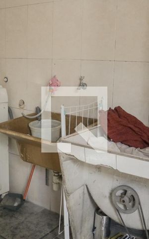 Casa de condomínio à venda com 100m², 3 quartos e 2 vagas Casa de condomínio à venda com 100m², 3 quartos e 2 vagasDetalhe da area de serviço