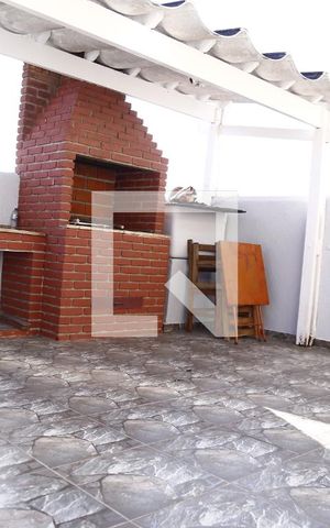 Casa para alugar com 150m², 3 quartos e 2 vagasÁrea comum - Churrasqueira