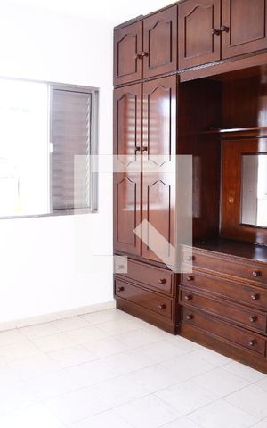 Casa para alugar com 150m², 3 quartos e 2 vagasQuarto 1