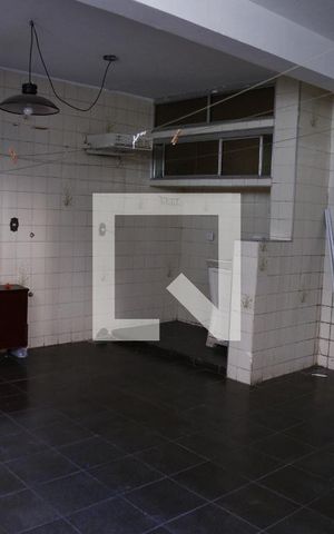 Casa para alugar com 150m², 3 quartos e 2 vagasÁrea de Serviço