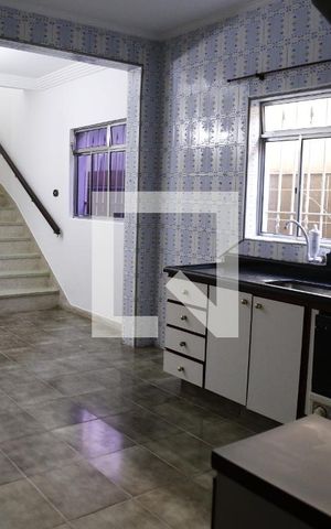 Casa para alugar com 150m², 3 quartos e 2 vagasCozinha