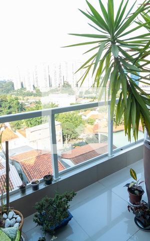 Casa à venda com 350m², 3 quartos e 2 vagas Casa à venda com 350m², 3 quartos e 2 vagasVaranda Sala