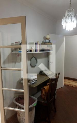 Casa à venda com 350m², 3 quartos e 2 vagas Casa à venda com 350m², 3 quartos e 2 vagasQuarto 1