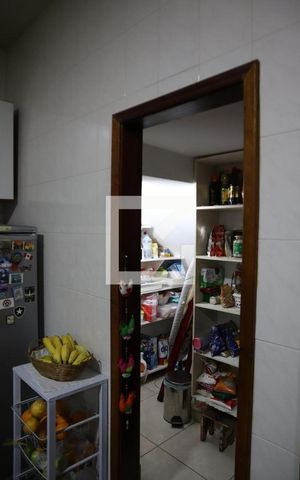 Casa à venda com 238m², 4 quartos e 4 vagasCozinha