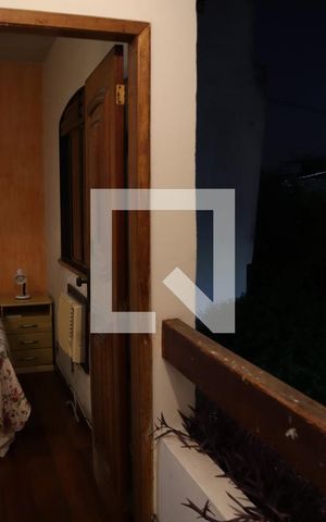 Casa à venda com 238m², 4 quartos e 4 vagasSuite