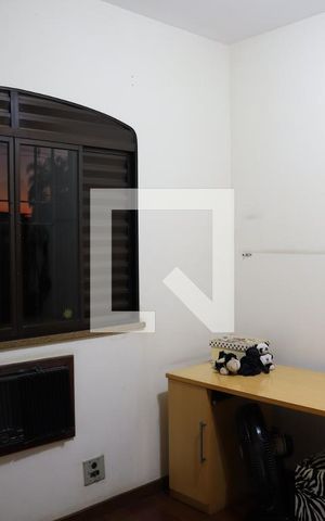 Casa à venda com 238m², 4 quartos e 4 vagasQuarto 1