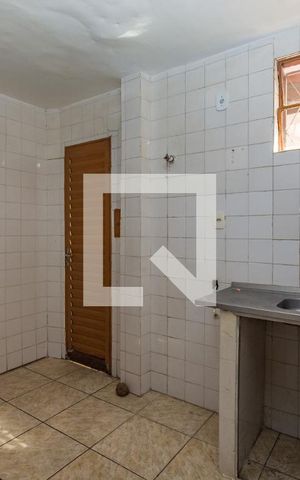 Apartamento à venda com 62m², 3 quartos e sem vaga Apartamento à venda com 62m², 3 quartos e sem vagaCozinha