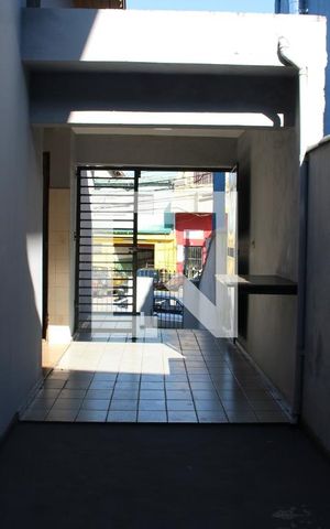 Casa à venda com 97m², 2 quartos e 3 vagas Casa à venda com 97m², 2 quartos e 3 vagasCorredor Externo