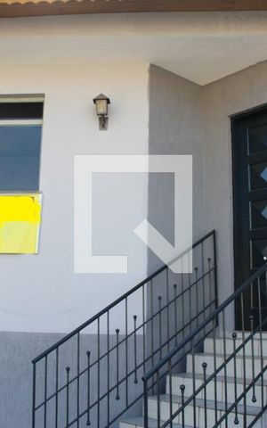 Casa à venda com 97m², 2 quartos e 3 vagas Casa à venda com 97m², 2 quartos e 3 vagasFachada