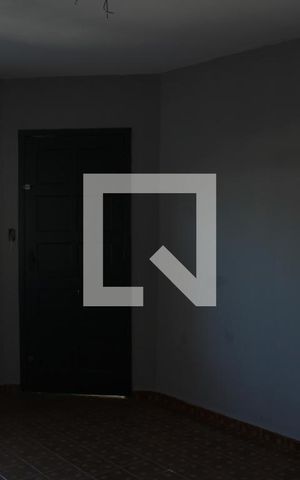 Casa à venda com 97m², 2 quartos e 3 vagas Casa à venda com 97m², 2 quartos e 3 vagasSala
