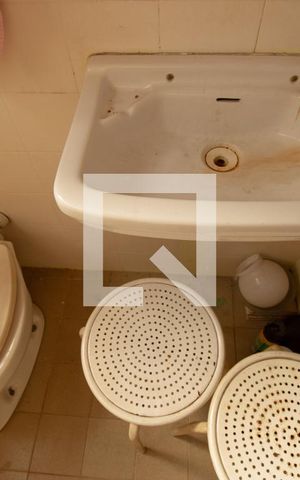 Apartamento à venda com 84m², 3 quartos e 1 vagaBanheiro da Área de Serviço