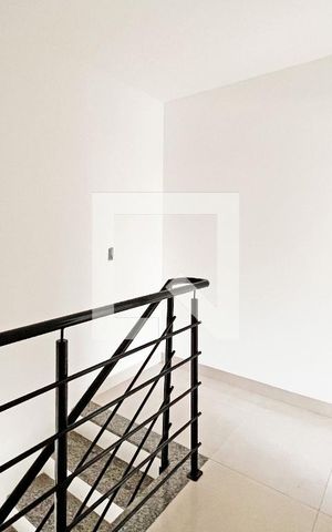 Casa à venda com 101m², 3 quartos e 2 vagasHall