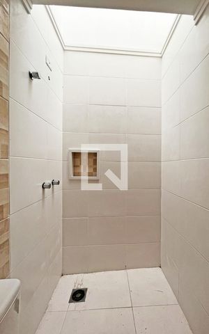 Casa à venda com 101m², 3 quartos e 2 vagasBanheiro da Suite 2