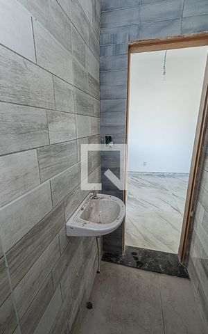 Casa à venda com 275m², 3 quartos e 2 vagasBanheiro