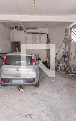 Casa à venda com 275m², 3 quartos e 2 vagasVagas de garagem