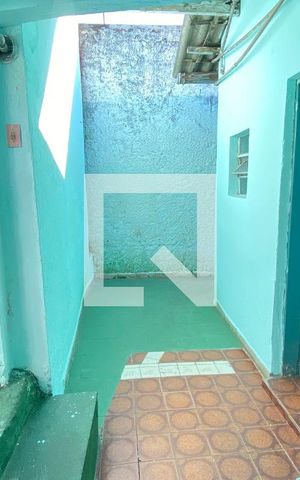Casa para alugar com 50m², 1 quarto e sem vagaÁrea de Serviço