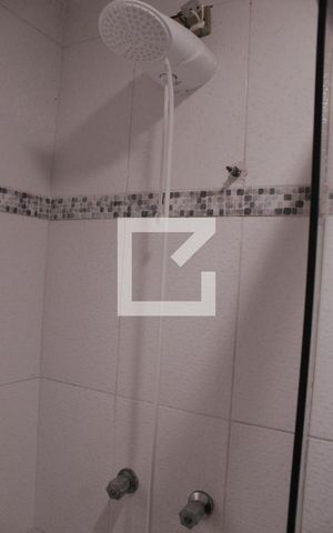 Apartamento para alugar com 43m², 1 quarto e sem vagaChuveiro
