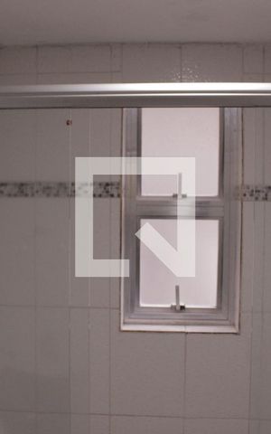 Apartamento para alugar com 43m², 1 quarto e sem vagaBanheiro