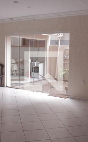 Apartamento para alugar com 43m², 1 quarto e sem vagaÁrea comum - Salão de festas