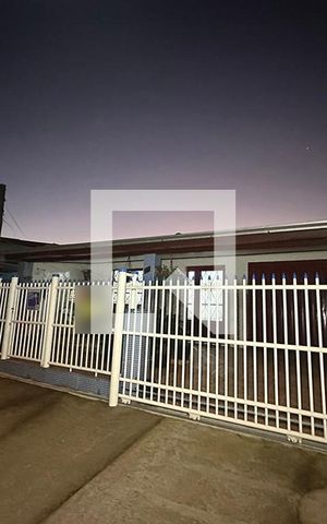 Casa à venda com 120m², 2 quartos e 2 vagasFachada 
