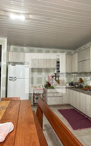Casa à venda com 120m², 2 quartos e 2 vagasCozinha