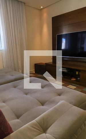 Apartamento à venda com 134m², 3 quartos e 2 vagas Apartamento à venda com 134m², 3 quartos e 2 vagasSala