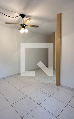 Apartamento à venda com 55m², 2 quartos e 1 vaga Apartamento à venda com 55m², 2 quartos e 1 vagaSala