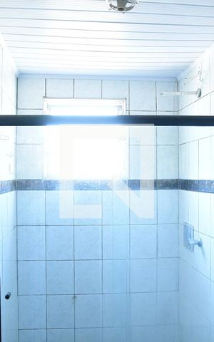 Apartamento para alugar com 62m², 2 quartos e sem vagaBanheiro