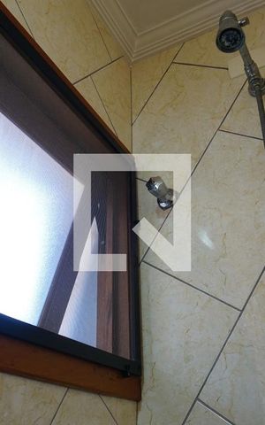 Casa à venda com 210m², 4 quartos e 2 vagasBanheiro 2