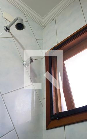 Casa à venda com 210m², 4 quartos e 2 vagasBanheiro 1