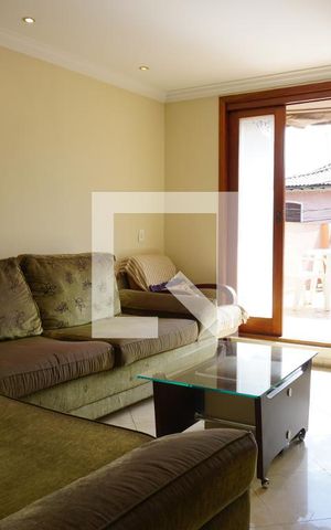 Casa à venda com 210m², 4 quartos e 2 vagasSala 