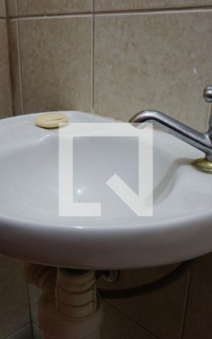 Casa à venda com 210m², 4 quartos e 2 vagasLavabo 3