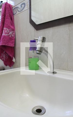 Casa à venda com 200m², 4 quartos e 2 vagasLavabo