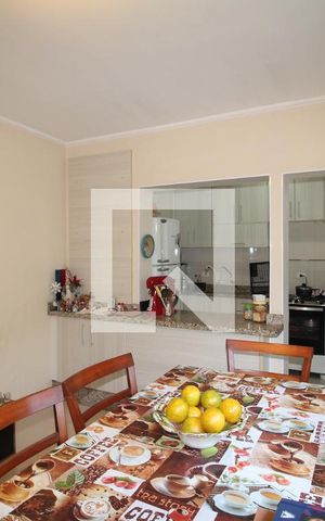 Casa à venda com 200m², 4 quartos e 2 vagasCozinha