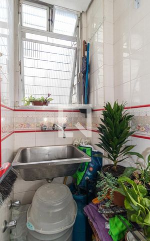 Apartamento à venda com 52m², 1 quarto e sem vagaCozinha e Área de Serviço