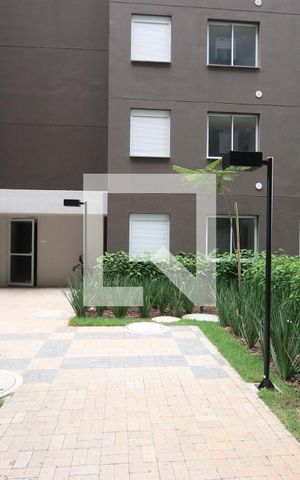 Apartamento para alugar com 34m², 1 quarto e sem vagaÁrea comum