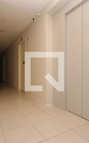 Apartamento para alugar com 34m², 1 quarto e sem vagahall