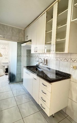 Apartamento à venda com 47m², 2 quartos e 1 vaga Apartamento à venda com 47m², 2 quartos e 1 vagaCozinha
