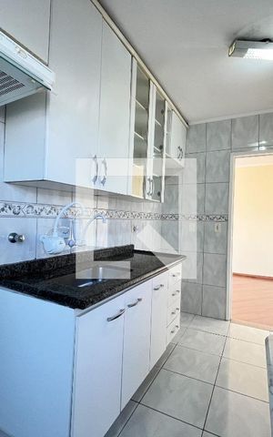Apartamento à venda com 47m², 2 quartos e 1 vaga Apartamento à venda com 47m², 2 quartos e 1 vagaCozinha