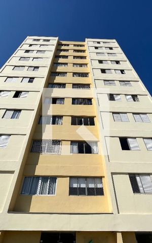 Apartamento à venda com 47m², 2 quartos e 1 vaga Apartamento à venda com 47m², 2 quartos e 1 vagaFachada