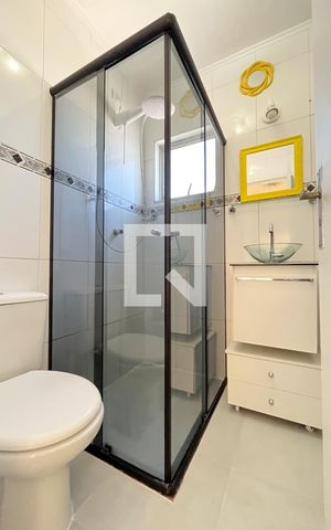 Apartamento à venda com 47m², 2 quartos e 1 vaga Apartamento à venda com 47m², 2 quartos e 1 vagaBanheiro