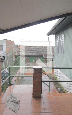 Casa para alugar com 70m², 2 quartos e 2 vagasÁrea externa