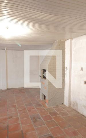 Casa para alugar com 70m², 2 quartos e 2 vagasÁrea comum - Churrasqueira