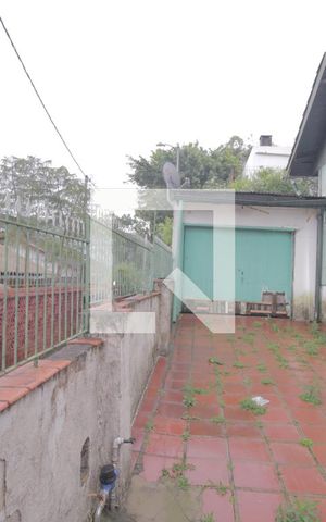 Casa para alugar com 70m², 2 quartos e 2 vagasÁrea externa